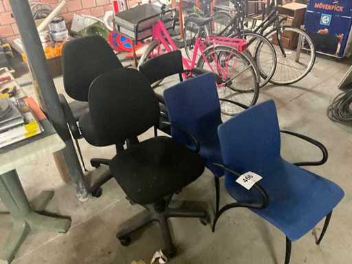 Varie sedie (6 volte)