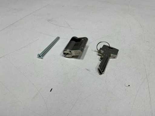 Buva - 30-10 - 452 - Serrure de porte (10x)