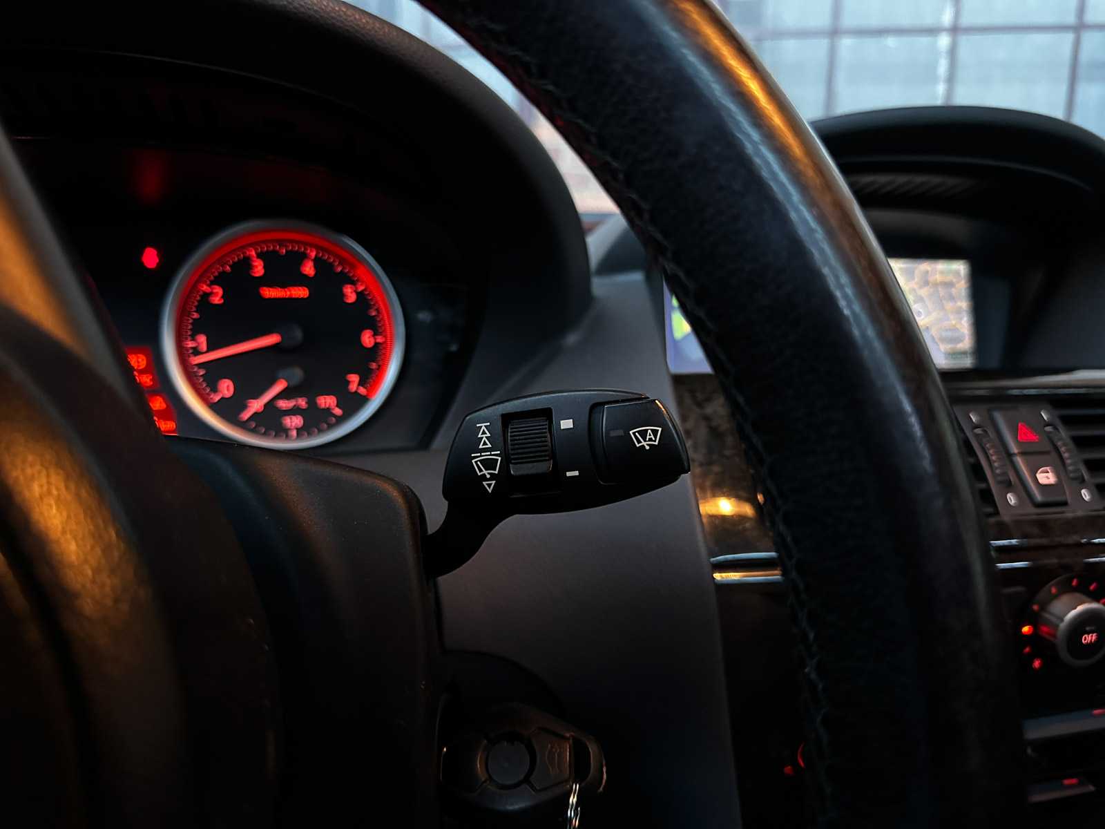 BMW 645Ci S 4.4 V8 333pk 2004 E63 6-serie, 65-PK-BH Youngtimer