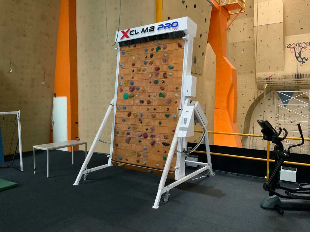 Xclimb Pro XL Parete da arrampicata rotante