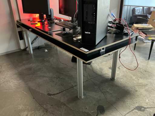 Stó? studyjny / Biurko