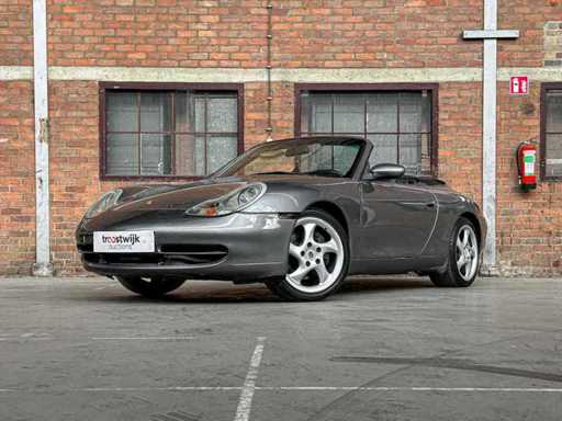 Porsche 911 Carrera Cabriolet 3.4 996 300hp 2001 Youngtimer