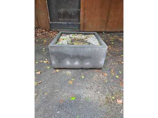 Piedestal din beton cu ancoră