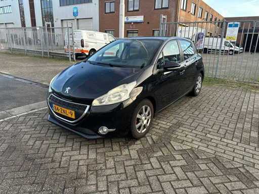 Peugeot - 2013 - 208 - 1.2 VTi Envy - Personenauto