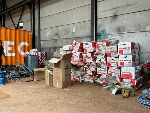 Lot d’isolant de tuyau