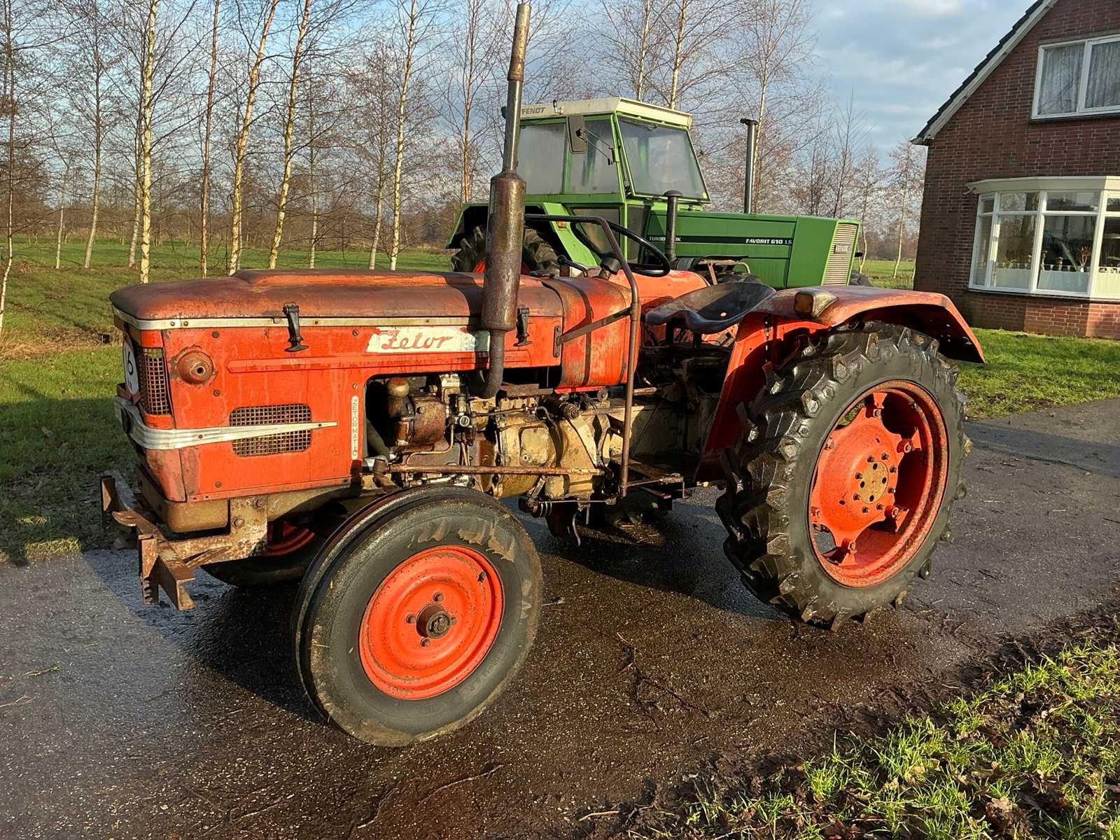 Zetor 2511 zetormatic Two-wheel drive agricultural tractor