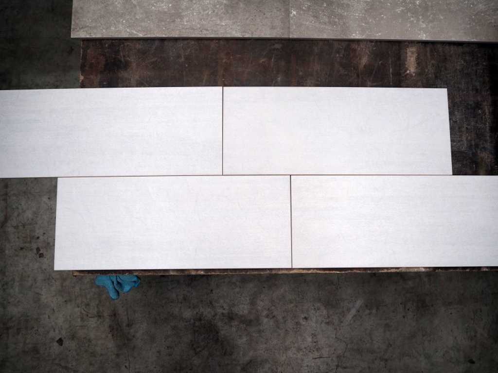 Ceramic tiles 64,35m²
