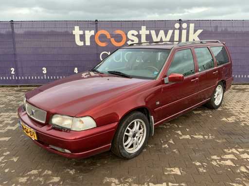 2000 - Volvo - V70 - 2.4 Europa - Voiture de tourisme