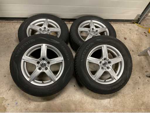 Vredestein / Dunlop Winterreifen mit Felge (4x)