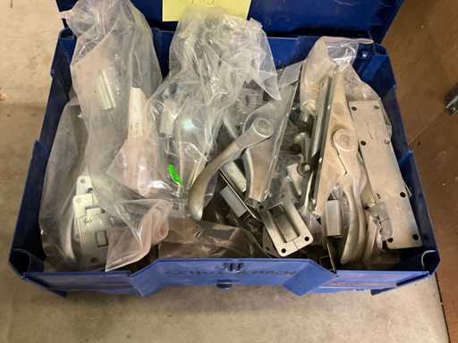 Pompespagnolet en poortstangen Bouw- en bevestigingsmateriaal