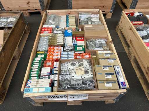 201 kg net bearings from SKF, FAG, INA, NTN, SNR, NSK, RHP, Koyo, Torrington, NKE and others