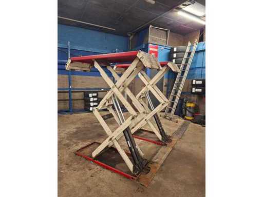 2011 Werther international Stratos SRM Scissor lift 3,2Ton