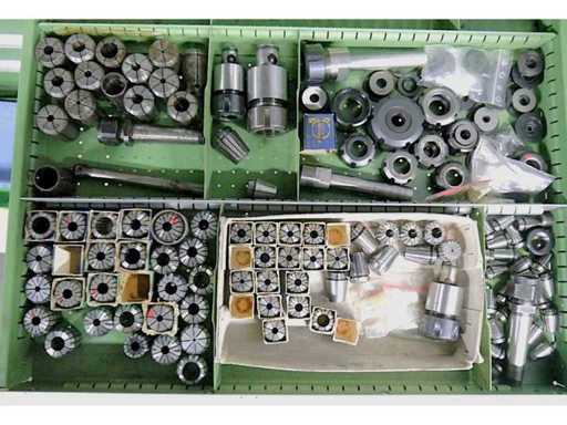 Contenu du tiroir : poils (ER25/16) incluant des supports adaptés