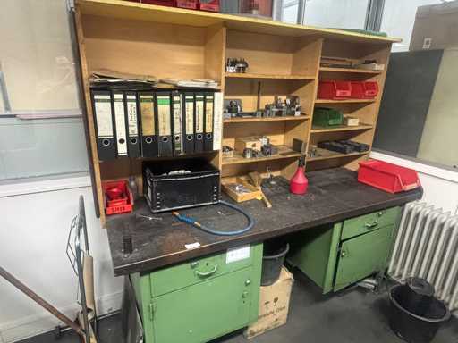Workbench incl. contents