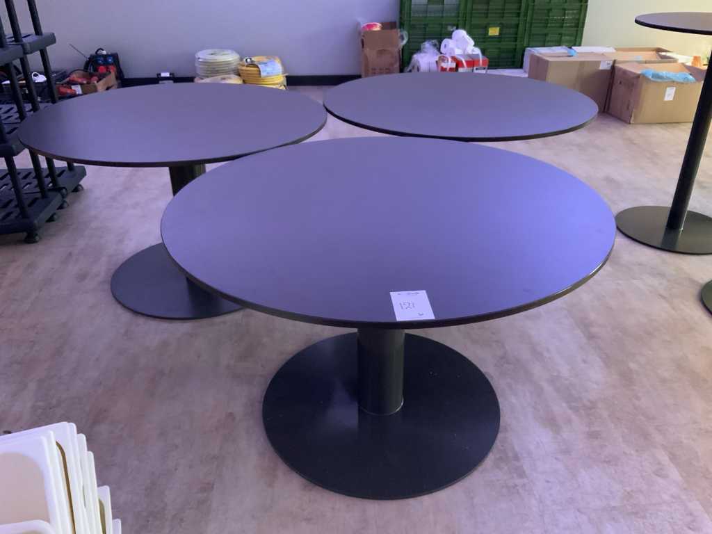 Tisch im Restaurant (3x)