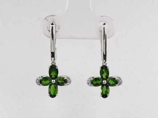 14 KT White gold Earring With 1.78 Cts Natural Diamond