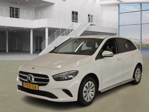 Mercedes-Benz B-Class 200d, P-531-GX