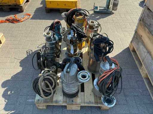 Verschiedene schwere Tauchpumpen (12x)