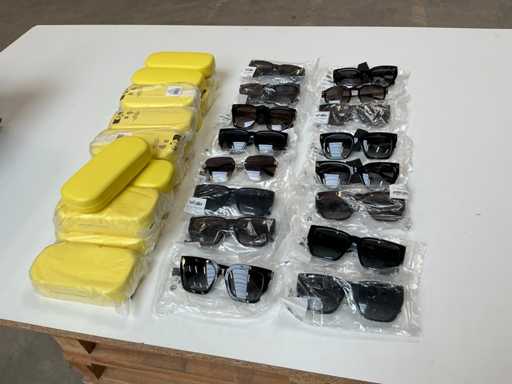 Occhiali da sole Marc Jacobs (16 volte)