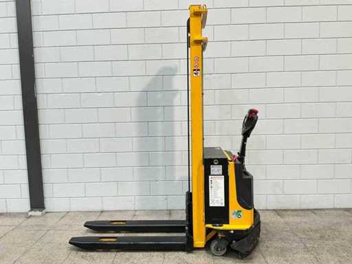 Pramac - 1997 - L12/36 - Stacker