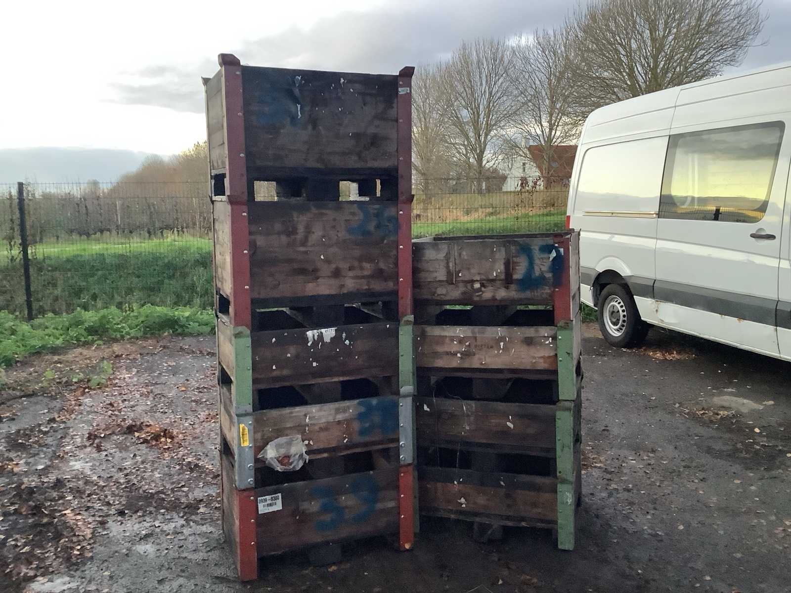 Stackable crate (9x)