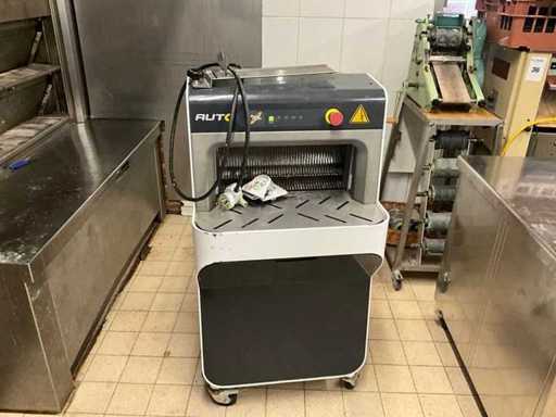 2018 Sinmag europe Bread slicer Broodsnijmachine