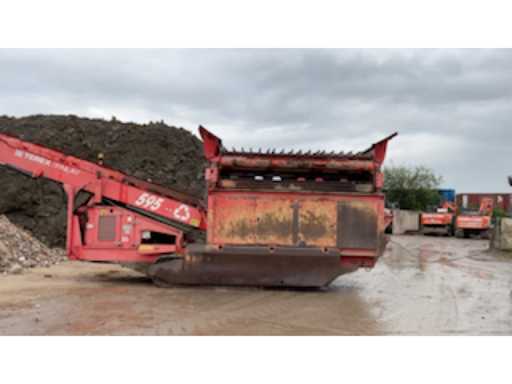 7f4100a8-f54b-44de-85ce-e4ac4f26b7e7.mp4