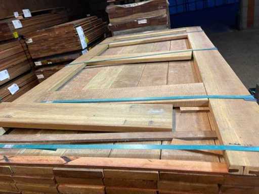 Guyana Ipé – deska strugana – 1850x140x25mm (67x)