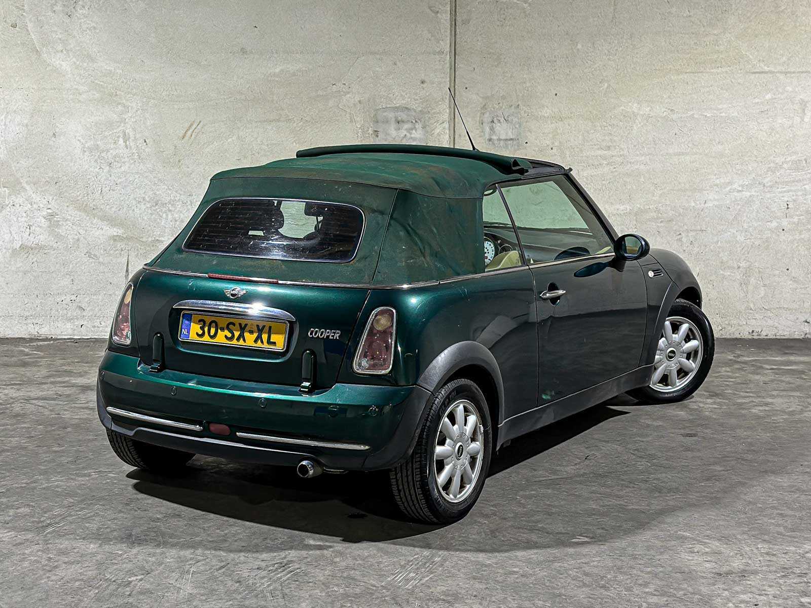 Mini Cooper Pepper Cabrio 1.6 116pk 2006 (Origineel-NL), 30-SX-XL