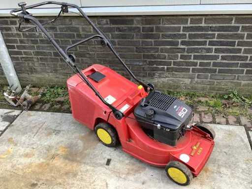 Mașina de tuns iarba Wolf Garten 6.42b