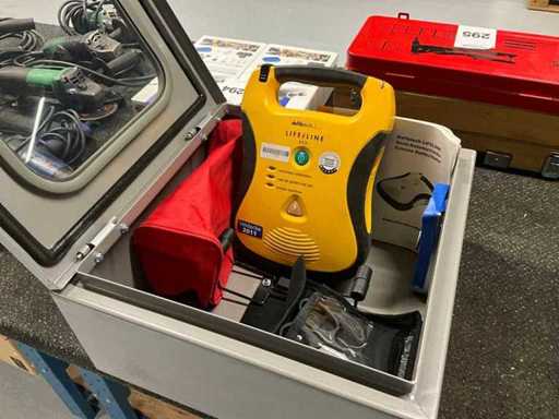 Defibtech Lifeline Defibrillator / AED