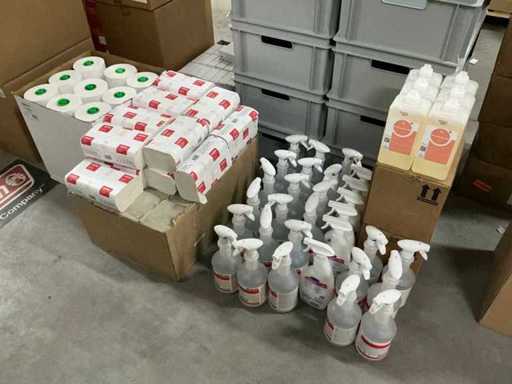 Partij diverse schoonmaak artikelen (119x)