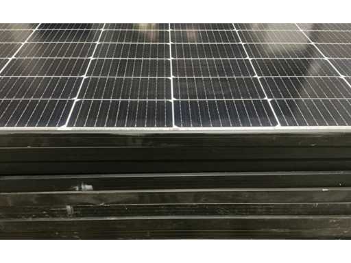 Partij diverse zonnepanelen