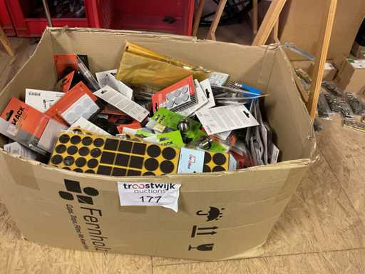 1 x partij stoeldoppen; viltglijders; deurstoppen