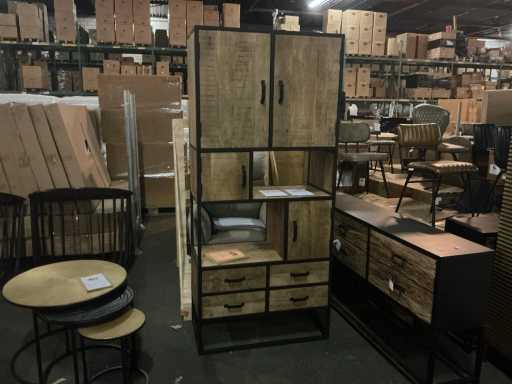 Gigameubel Ton Klein Vakkenkast