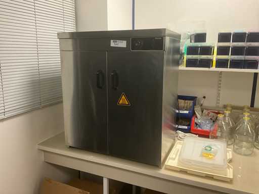 BARTSCHER 2011/E Etuve