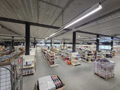 Termination of a furniture and lot store
