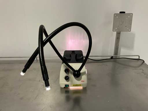 LEICA CLS 150 X Kaltlichtquelle