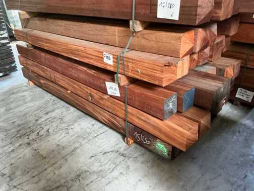 Hardhouten paal Okan (34x)