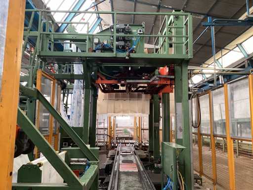 2002 MSK 280 E Packaging Machine