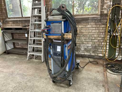 Macchina per saldare Cloos Qineo Tronic Pulse 450 MIG