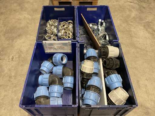 Charge von Installationsmaterialien