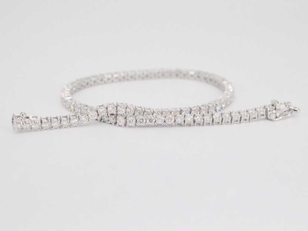 White gold tennis bracelet with 3.00 carat diamonds