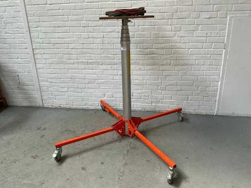 Pneumatyczne podnoszenie materiałów na Alp Lift LL560 2019