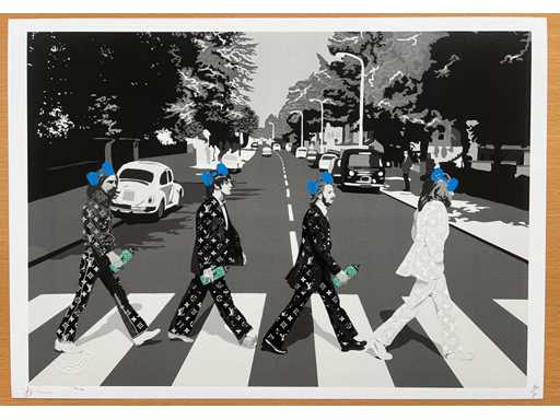 DEATH NYC: Beatles con lo spray Vuitton