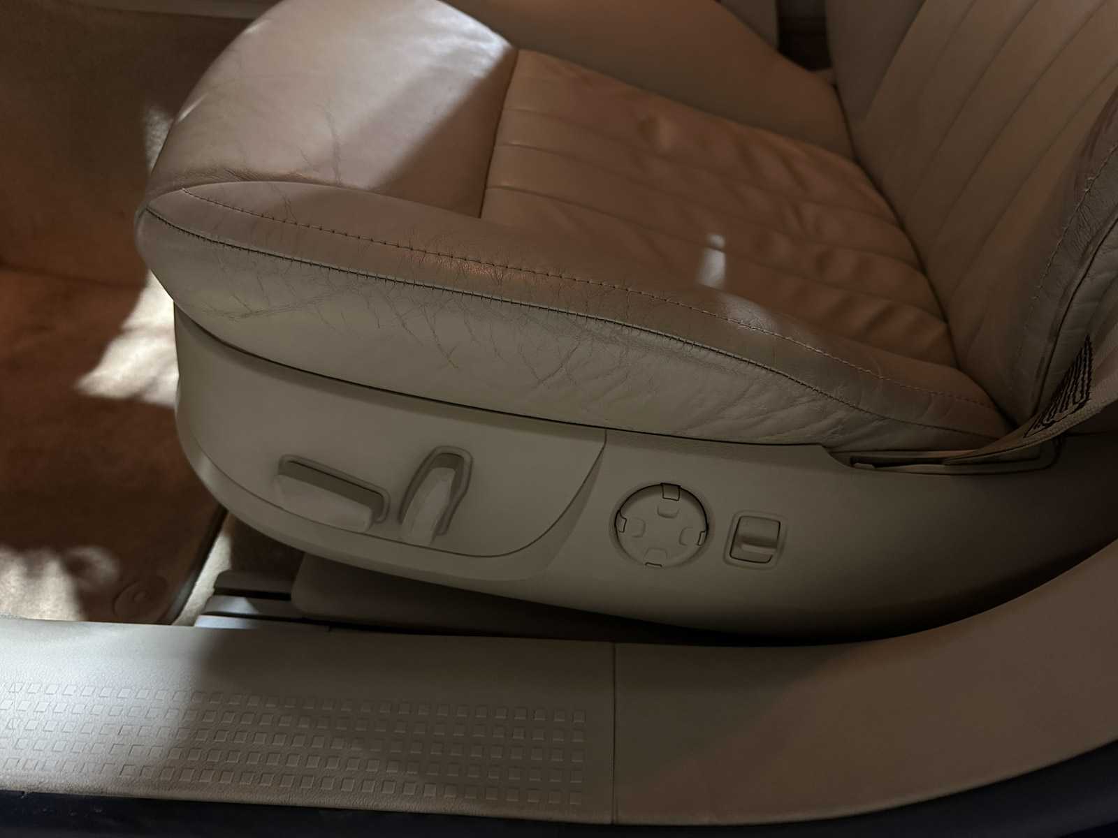 Audi A8 4.2 quattro Pro Line 350pk 2007, 25-XH-VZ