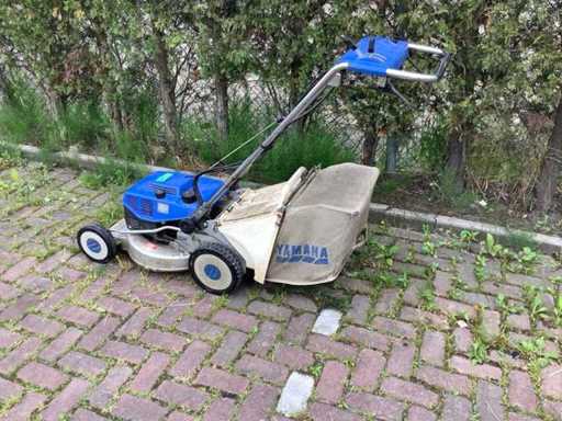 Kosiarka Yamaha YLM446S