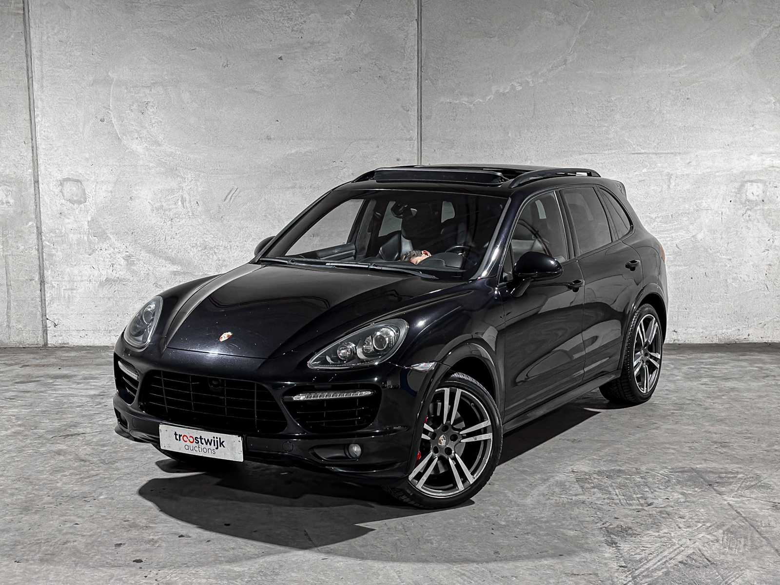 Porsche Cayenne Turbo 4.8 V8 500hp 2012, 8-SGB-44