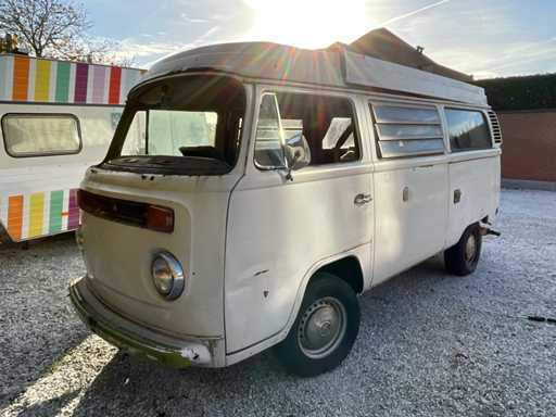 Volkswagen T2B berlin Car