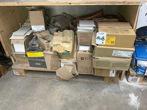 Beaucoup de carreaux murs/sols variés